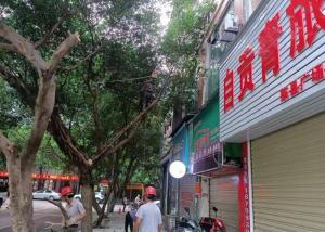 荣县综合行政执法局:增强巡逻强度严格排查隐患