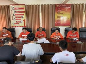 车间人员齐上阵上好入职第一课